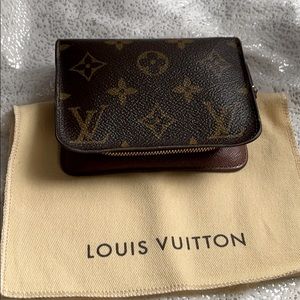 Louis Vuitton wallet